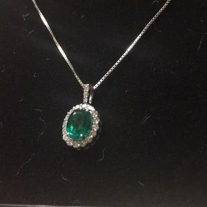 Emerald pendant